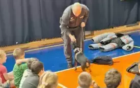 Spotkanie z psem Służby Więziennej 7