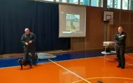 Spotkanie z psem Służby Więziennej 20