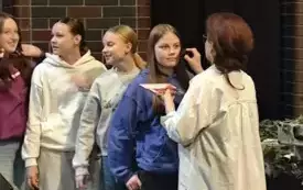 Grupa &bdquo;Antrakt&rdquo; w Teatrze Nowym i na pokazie charakteryzacji 3