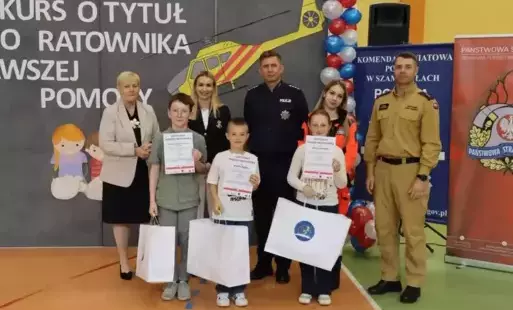 Zdjęcie do Powiatowy Międzyszkolny Konkurs o tytuł Małego Ratownika Pierwszej Pomocy 